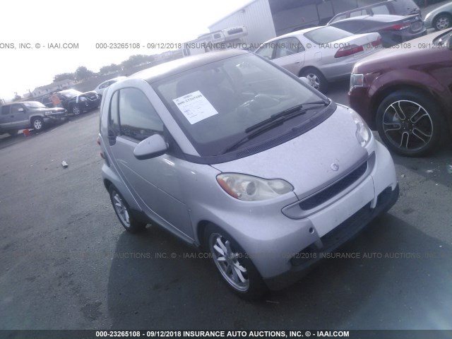 WMEEJ31X78K128169 - 2008 SMART FORTWO PURE/PASSION SILVER photo 1