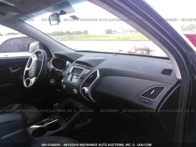 KM8JUCAC2CU500401 - 2012 HYUNDAI TUCSON GLS/LIMITED BLACK photo 5