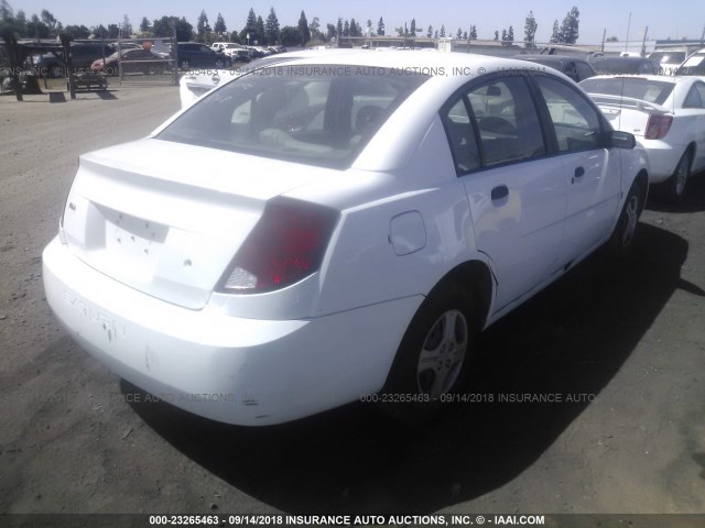 1G8AF52F25Z175560 - 2005 SATURN ION LEVEL 1 WHITE photo 4