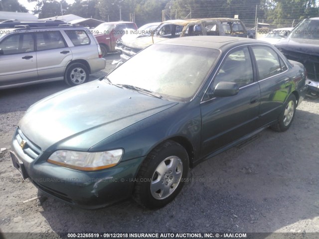 1HGCG16502A060005 - 2002 HONDA ACCORD EX GREEN photo 2