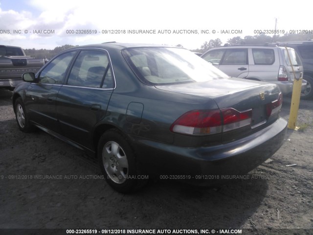 1HGCG16502A060005 - 2002 HONDA ACCORD EX GREEN photo 3