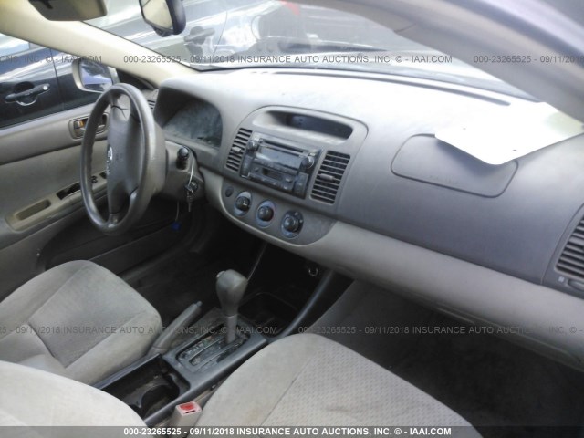 4T1BE32K43U716564 - 2003 TOYOTA CAMRY LE/XLE/SE BEIGE photo 5