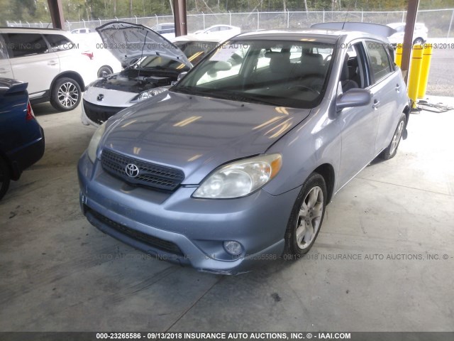 2T1KR32E27C647721 - 2007 TOYOTA COROLLA MATRIX XR BLUE photo 2
