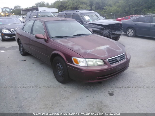 4T1BG22K31U119469 - 2001 TOYOTA CAMRY CE/LE/XLE 勃艮第红 照片 1