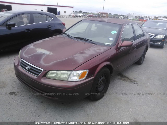 4T1BG22K31U119469 - 2001 TOYOTA CAMRY CE/LE/XLE 勃艮第红 照片 2