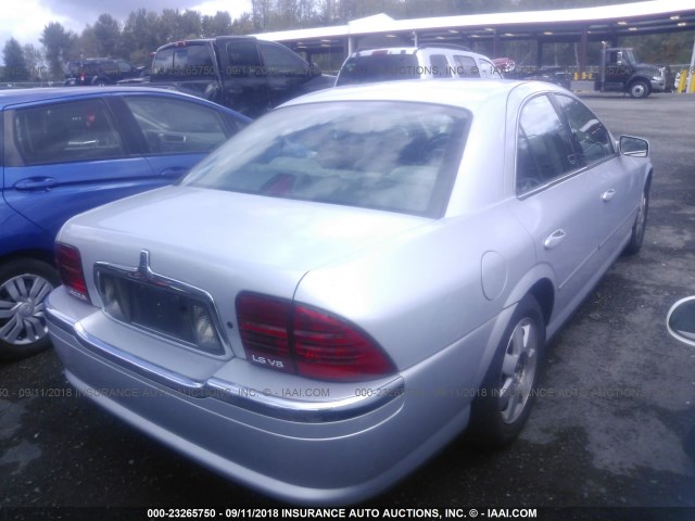 1LNHM87A32Y648520 - 2002 LINCOLN LS 银色 照片 4