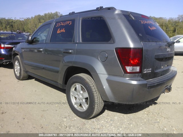 1J8HR48P47C698728 - 2007 JEEP GRAND CHEROKEE LAREDO/COLUMBIA/FREEDOM 银色 照片 3