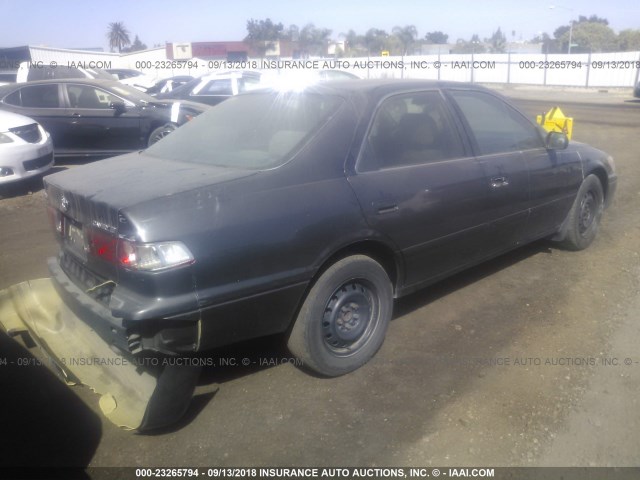 4T1BG22KX1U773076 - 2001 TOYOTA CAMRY CE/LE/XLE 蓝色 照片 4