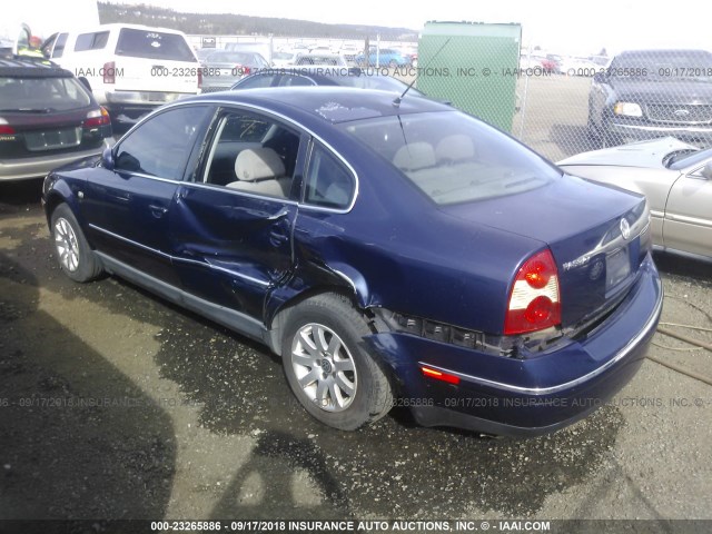 WVWPD63B92P043586 - 2002 VOLKSWAGEN PASSAT GLS BLUE photo 3