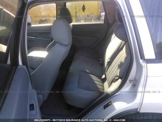 1J8GR48K85C600720 - 2005 JEEP GRAND CHEROKEE LAREDO/COLUMBIA/FREEDOM 银色 照片 8