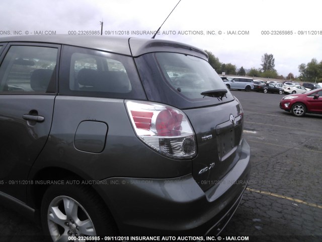 2T1LR32E25C367542 - 2005 TOYOTA COROLLA MATRIX XR GRAY photo 6