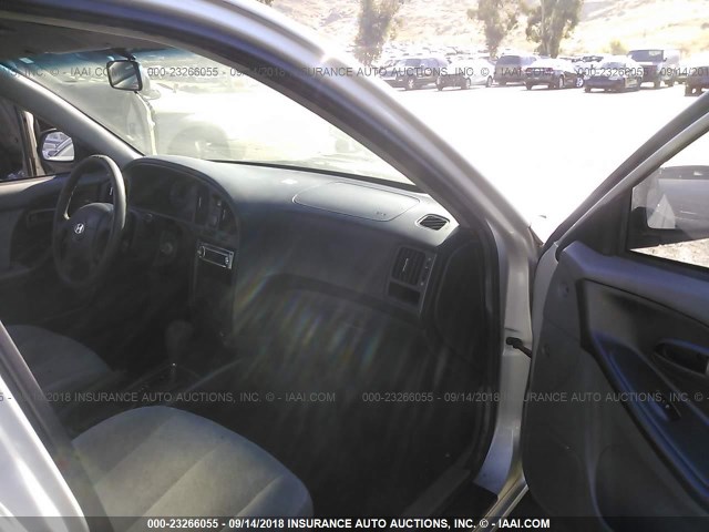 KMHDN46D55U950435 - 2005 HYUNDAI ELANTRA GLS/GT SILVER photo 5