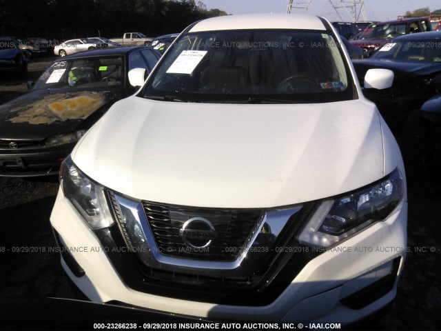 KNMAT2MV6HP593718 - 2017 NISSAN ROGUE S/SV WHITE photo 6