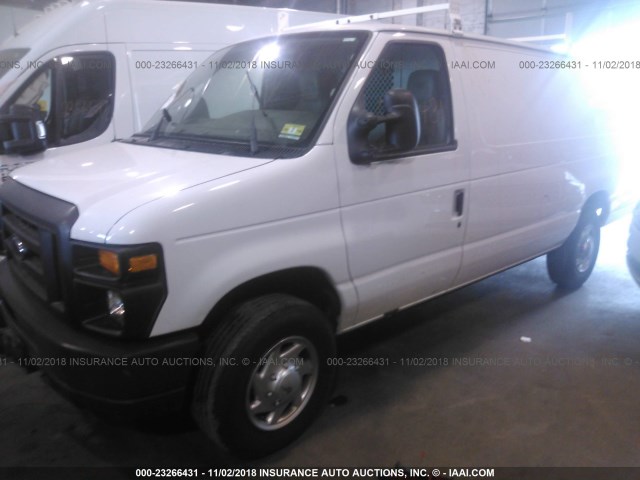 1FTSS3EL7CDB19877 - 2012 FORD ECONOLINE E350 SUPER DUTY VAN WHITE photo 2