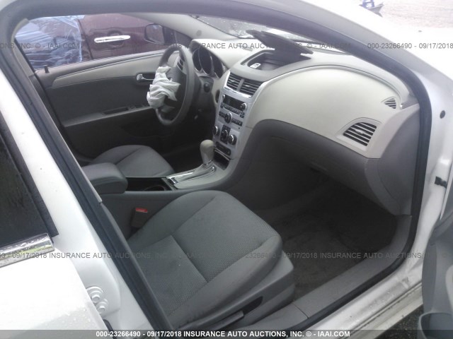 1G1ZA5EU1BF160717 - 2011 CHEVROLET MALIBU LS Ağ foto 5