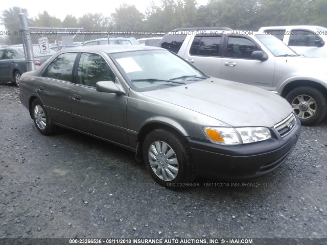 4T1BG22K61U015624 - 2001 TOYOTA CAMRY CE/LE/XLE 灰色 照片 1