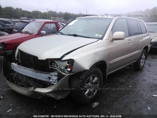 JTEEP21AX50112456 - 2005 TOYOTA HIGHLANDER LIMITED BEIGE photo 2