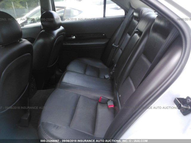 1LNHM87A71Y736758 - 2001 LINCOLN LS 银色 照片 8