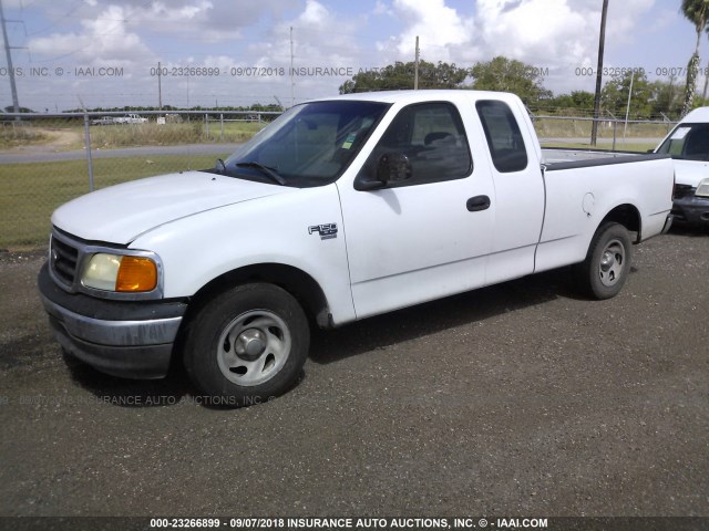 2FTRX17W64CA83208 - 2004 FORD F-150 HERITAGE CLASSIC WHITE photo 2