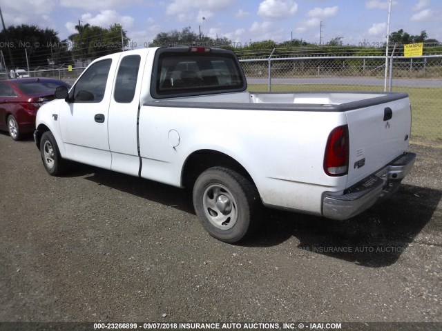 2FTRX17W64CA83208 - 2004 FORD F-150 HERITAGE CLASSIC WHITE photo 3