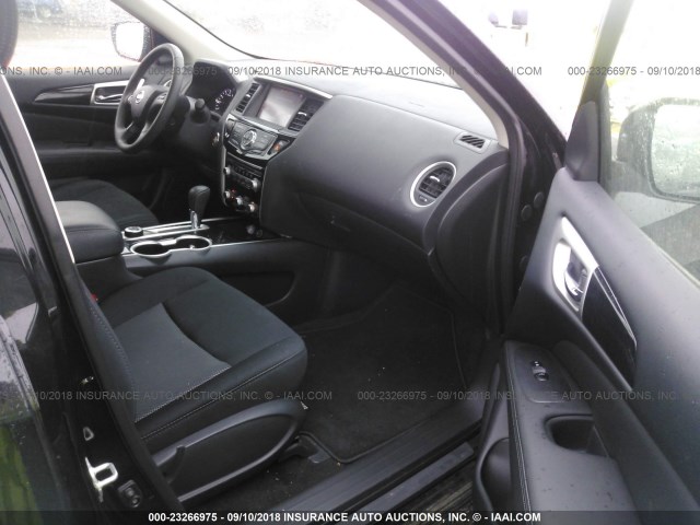 5N1DR2MM2JC636740 - 2018 NISSAN PATHFINDER S/SV/SL/PLATINUM BLACK photo 5