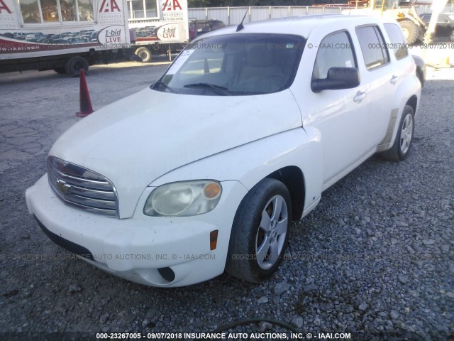 3GNCA13DX8S695212 - 2008 CHEVROLET HHR LS WHITE photo 2