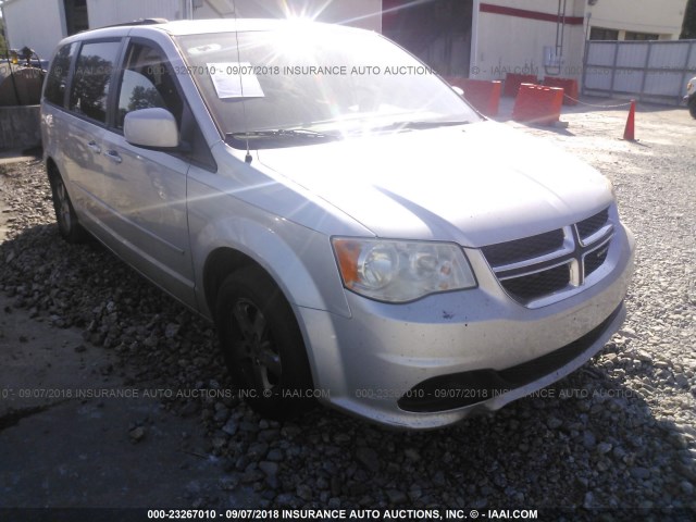 2D4RN3DG5BR688364 - 2011 DODGE GRAND CARAVAN MAINSTREET SILVER photo 1