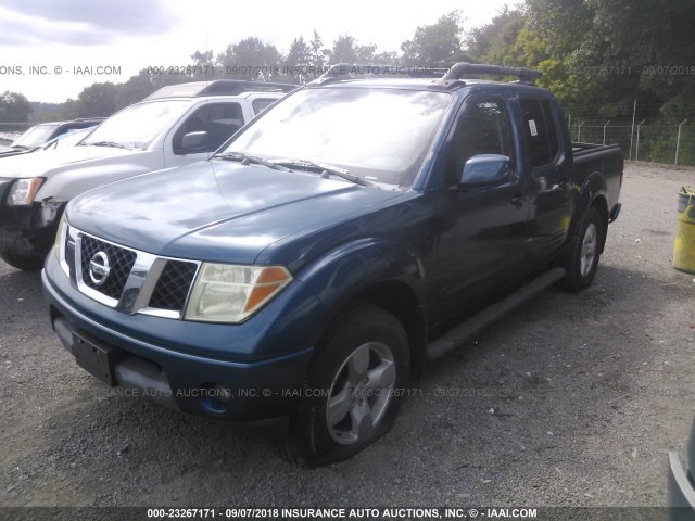 1N6AD07W45C426649 - 2005 NISSAN FRONTIER CREW CAB LE/SE/OFF ROAD Light Blue photo 2