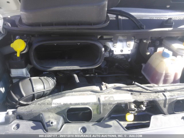 3C6TRVAG8JE103128 - 2018 RAM PROMASTER 1500 1500 STANDARD WHITE photo 10