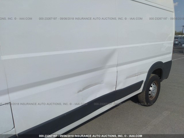 3C6TRVDGXHE544068 - 2017 RAM PROMASTER 2500 2500 HIGH WHITE photo 6