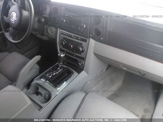 1J8HG48K37C546269 - 2007 JEEP COMMANDER GREEN photo 5