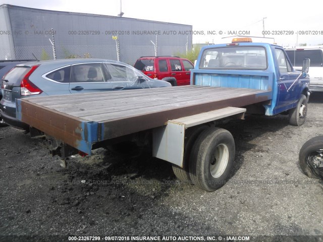 3FELF47G3VMA71307 - 1997 FORD F SUPER DUTY BLUE photo 4