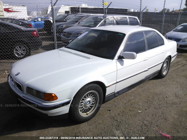 WBAGF6323SDH05965 - 1995 BMW 740 I AUTOMATIC WHITE photo 2