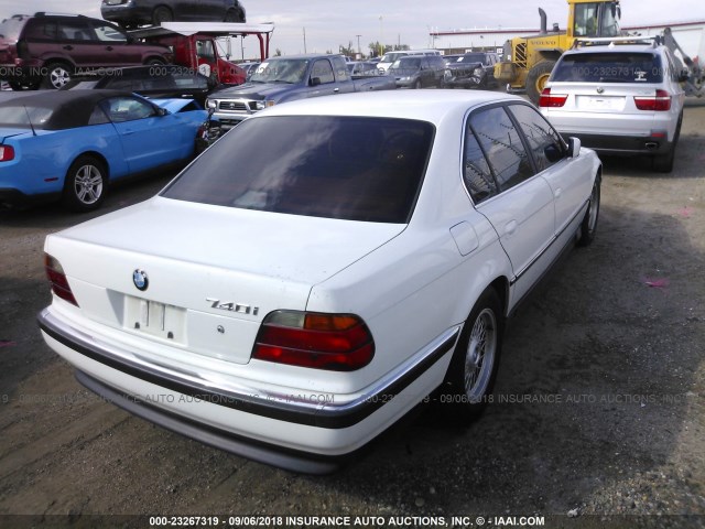 WBAGF6323SDH05965 - 1995 BMW 740 I AUTOMATIC WHITE photo 4