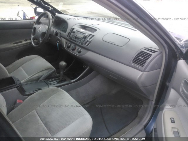 4T1BE32K64U309931 - 2004 TOYOTA CAMRY LE/XLE/SE Көк фото 5