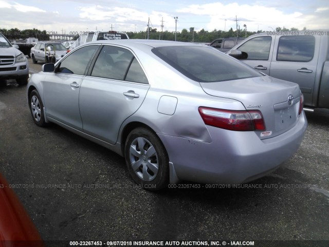 4T1BE46K27U144691 - 2007 TOYOTA CAMRY NEW GENERAT CE/LE/XLE/SE SILVER photo 3