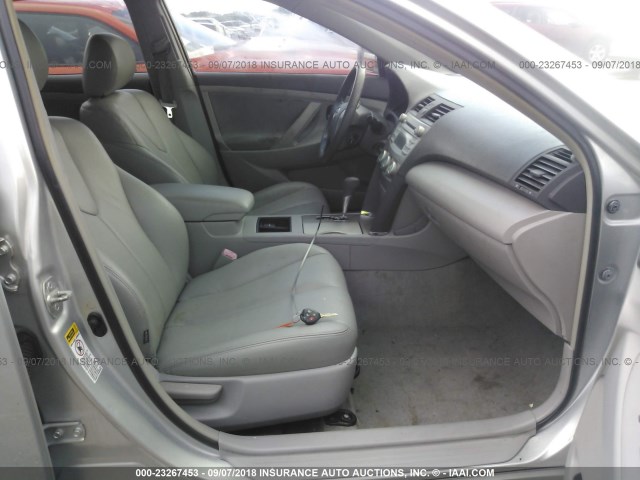 4T1BE46K27U144691 - 2007 TOYOTA CAMRY NEW GENERAT CE/LE/XLE/SE SILVER photo 5
