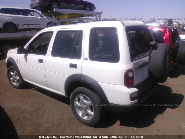 SALNY22275A479648 - 2005 LAND ROVER FREELANDER SE WHITE photo 3