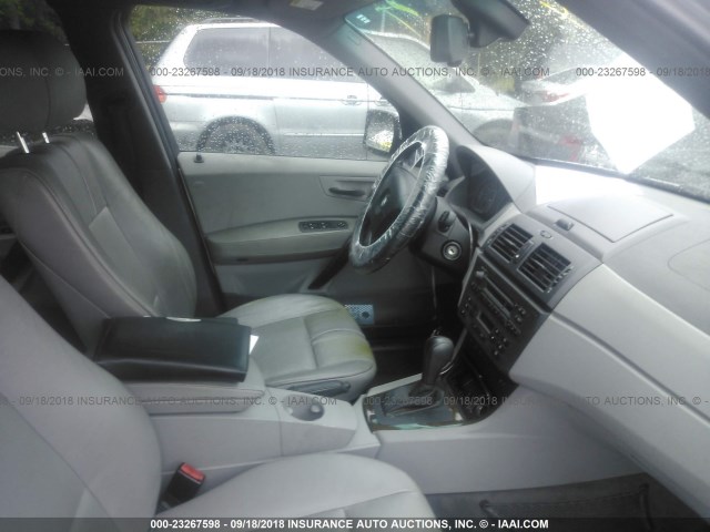 WBXPA73414WB21034 - 2004 BMW X3 2.5I ვერცხლისფერი ფოტო 5