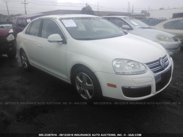 3VWRZ71K78M088587 - 2008 VOLKSWAGEN JETTA SE/SEL WHITE photo 1