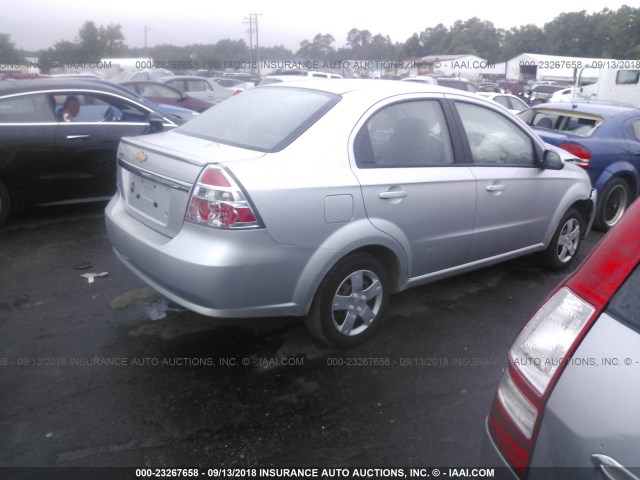 KL1TD5DE2BB140554 - 2011 CHEVROLET AVEO LS/LT ვერცხლისფერი ფოტო 4