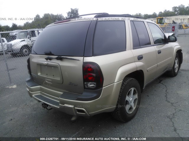 1GNDT13S862155587 - 2006 CHEVROLET TRAILBLAZER LS/LT GOLD photo 4