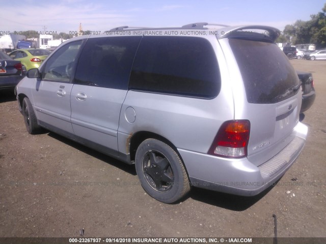 2FMZA57452BA92228 - 2002 FORD WINDSTAR SPORT SILVER photo 3