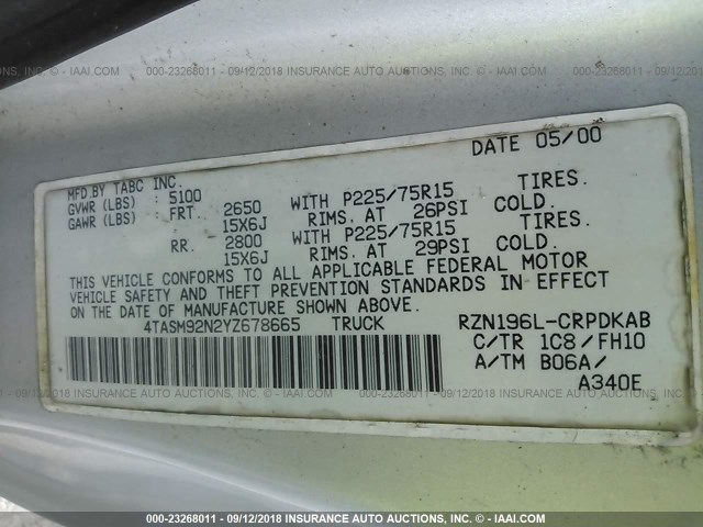 4TASM92N2YZ678665 - 2000 TOYOTA TACOMA XTRACAB PRERUNNER ვერცხლისფერი ფოტო 9