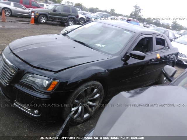 2C3CCABG4EH373263 - 2014 CHRYSLER 300 S BLACK photo 2