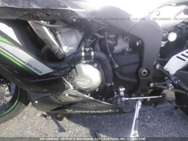 JKBZXJE17JA027479 - 2018 KAWASAKI ZX636 E SILVER photo 9