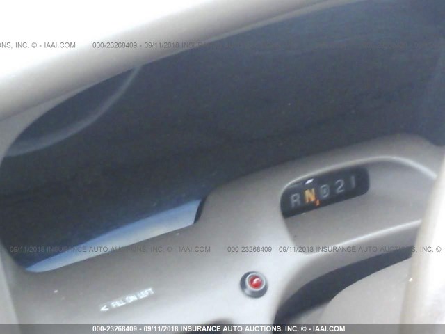 1LNLM81W7VY641721 - 1997 LINCOLN TOWN CAR EXECUTIVE GREEN photo 7