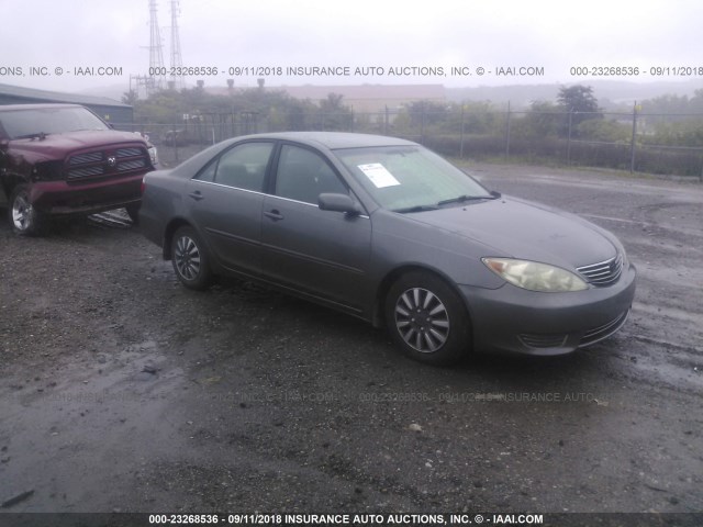 4T1BE30K76U723967 - 2006 TOYOTA CAMRY LE/XLE/SE 灰色 照片 1