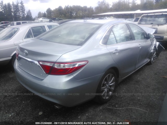 4T1BF1FKXFU072987 - 2015 TOYOTA CAMRY LE/XLE/SE/XSE SILVER photo 4