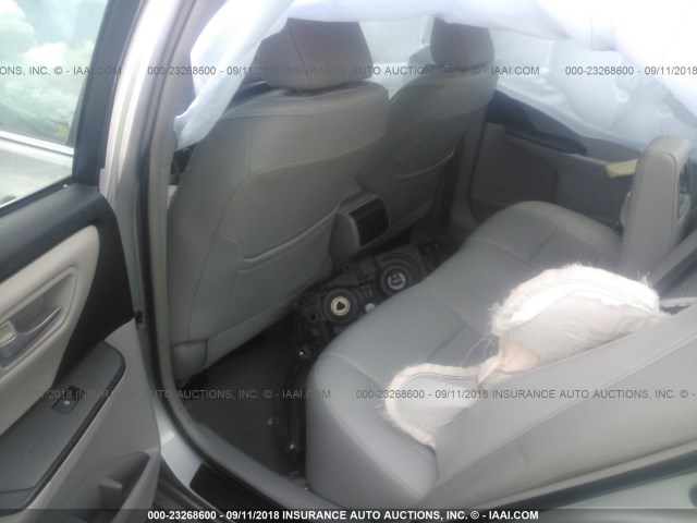 4T1BF1FKXFU072987 - 2015 TOYOTA CAMRY LE/XLE/SE/XSE SILVER photo 8